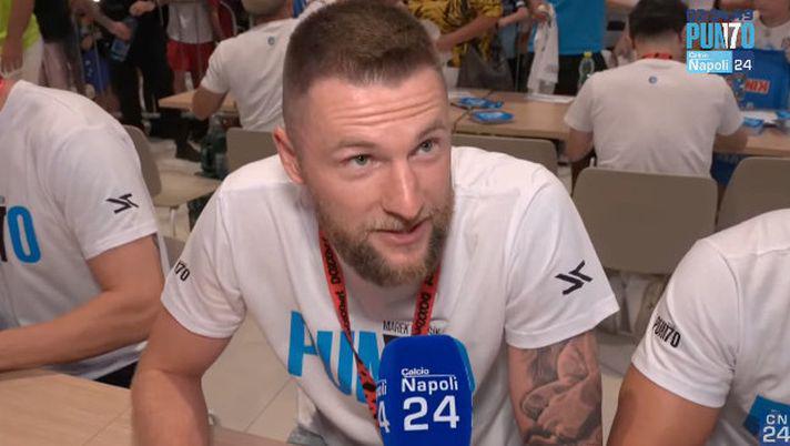 开云体育网页-什克：穆里尼奥是伟大的教练；如果薪水合适我当时会留在国米