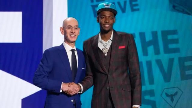 开云体育网页-【新秀列传】榜眼秀来自运动之家,豪言带队进总决赛