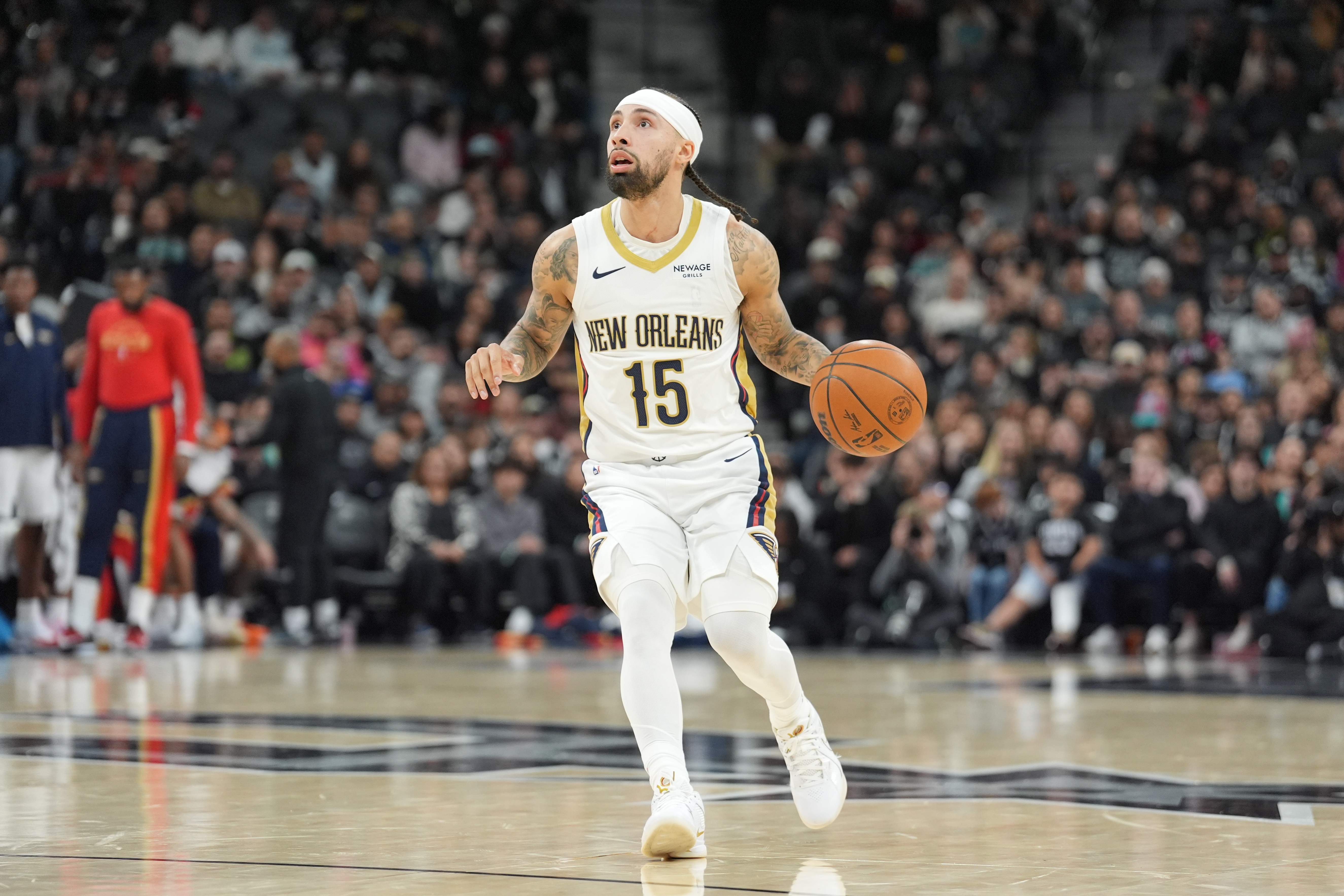 开云体育网页-队记：阿尔瓦拉多仍是尼克斯交易目标 想换米西可能要多个选秀权