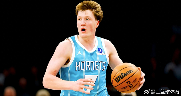 20岁新秀狂飙209记三分!他凭什么能叫板库里？|斯蒂芬·库里|新秀赛季|克努佩尔|克雷·汤普森|金州勇士队_新浪体育_新浪新闻