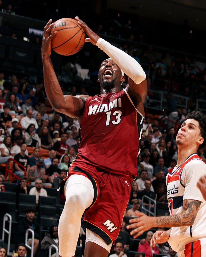 开云体育网页-历史第二人！阿德巴约狂砍83分，热火150-129大胜奇才队|巴姆-阿德巴约|巴姆·阿德巴约|多诺万-米切尔|迈阿密热火队|华盛顿奇才队_新浪新闻