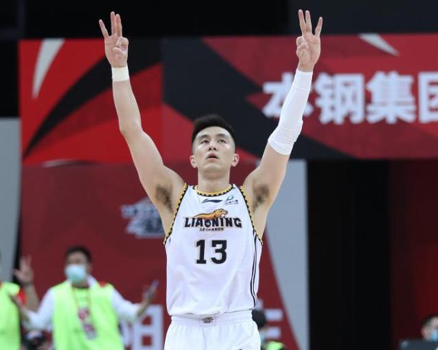 连胜终止杨鸣赛后不悦 风波平息辽篮等待郭少归来